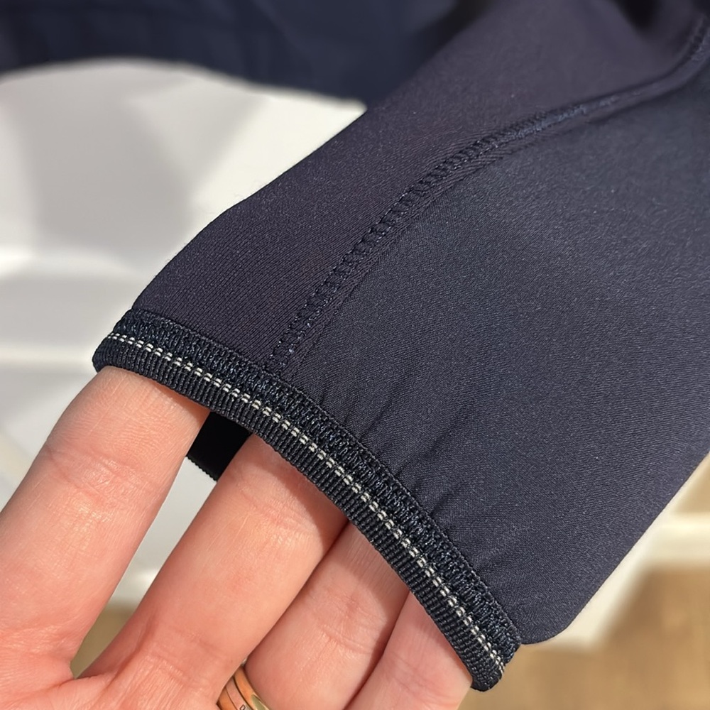 Lululemon || Cardio Squad Jacket in Midnight Navy 6 - Picture 8 of 15